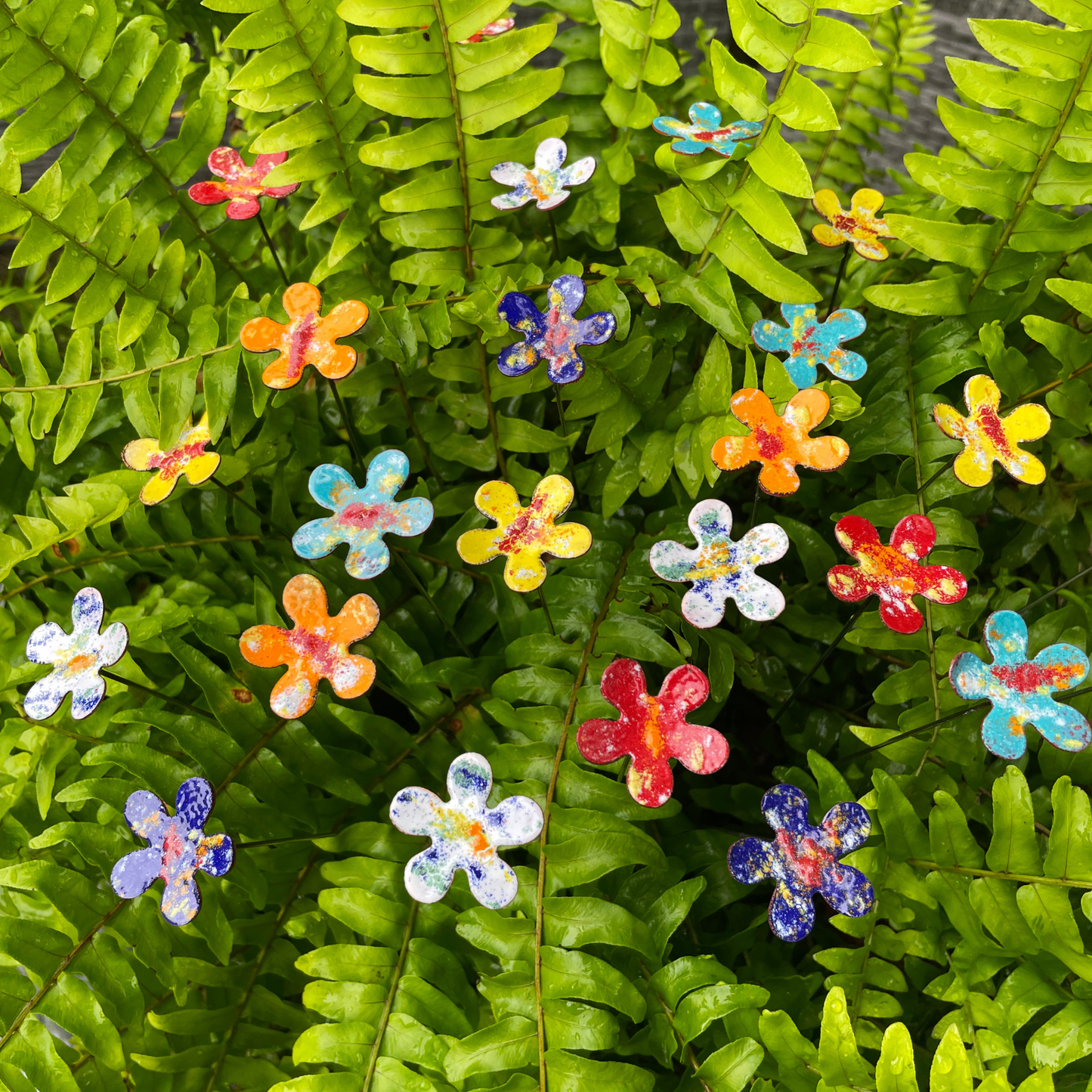 Small Copper Enamel Flowers Stakes