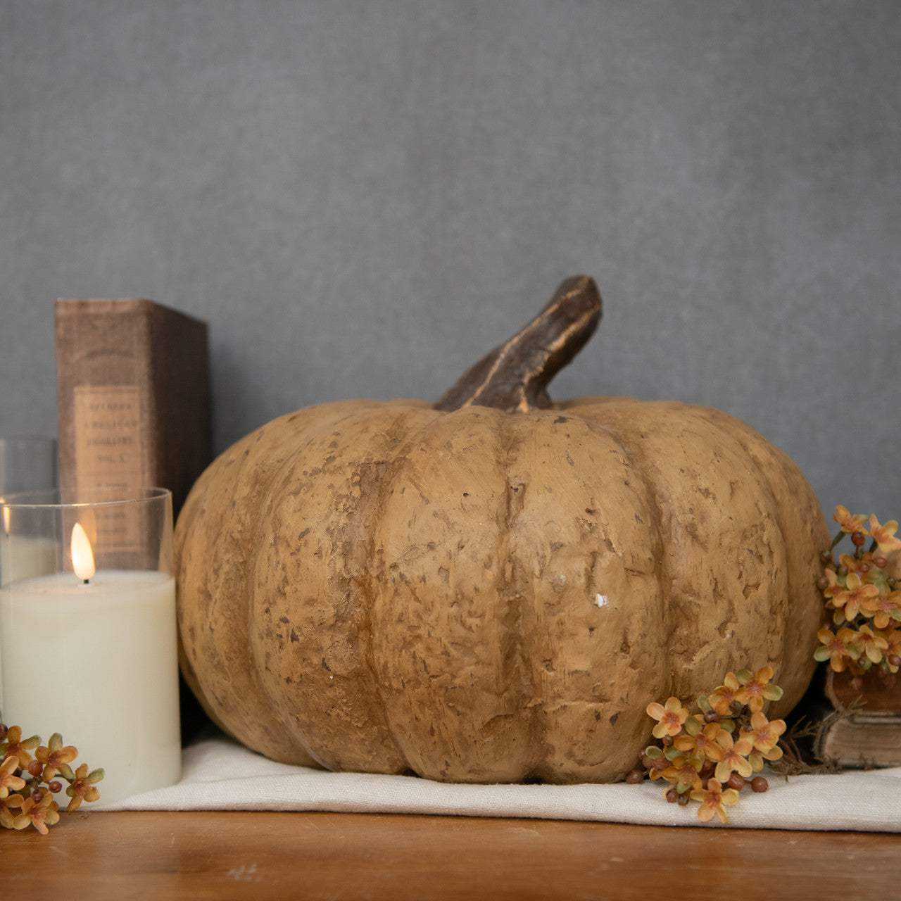 9" Beige Short Pumpkin