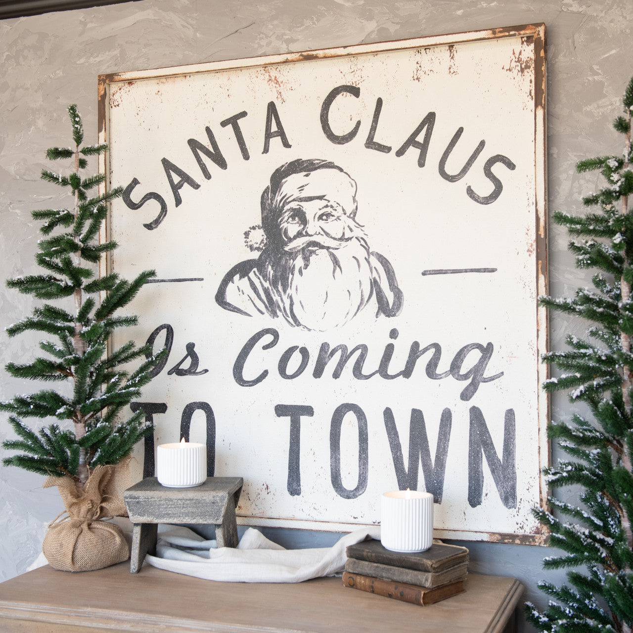 Black & White Santa Claus is Coming to Town