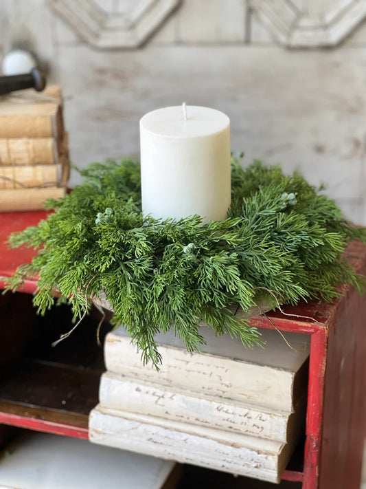 Dripping Cedar Candle Ring | 16"