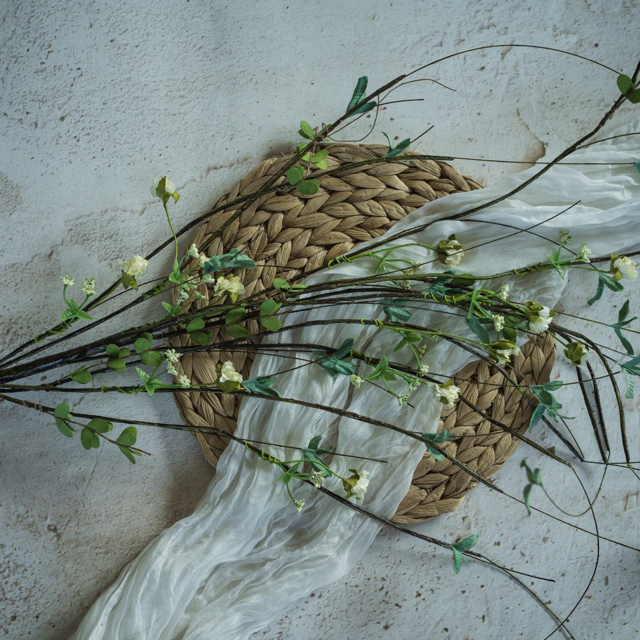 Boxwood & Cream Wildflower Bush | 37"
