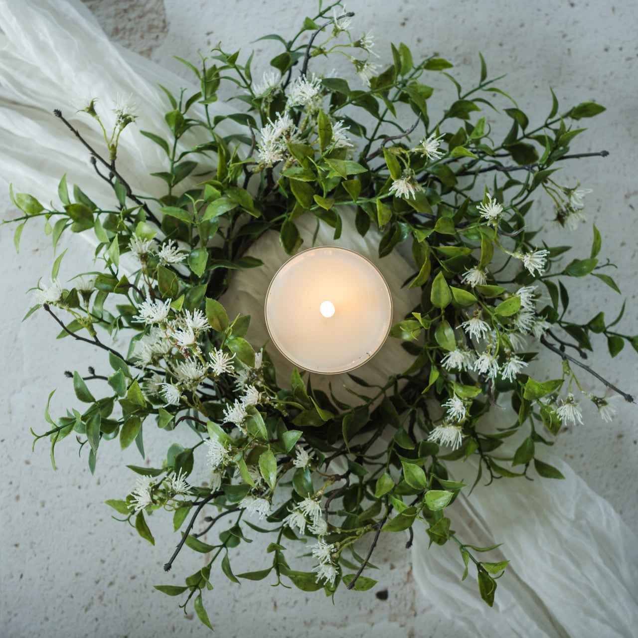 Tea Leaf w/White Flowers Candle Ring | 14"