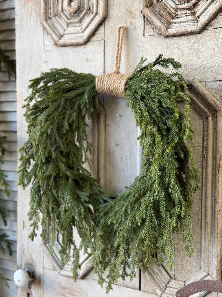 Greenwood Valley Hanging Wreath | 22"