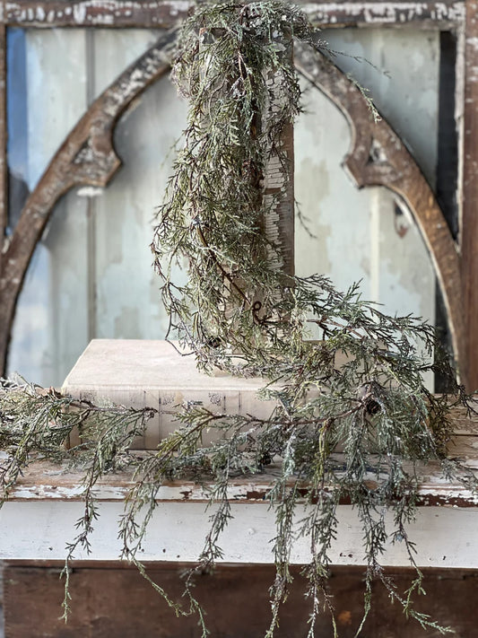 Weeping Cedar Garland | Snow