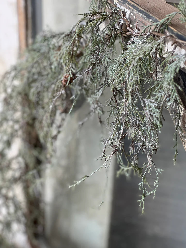Weeping Cedar Garland | Snow