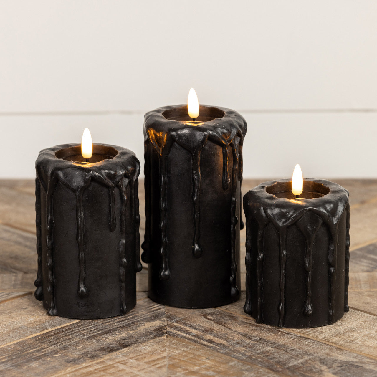Moving Flame Black Pillar Candle