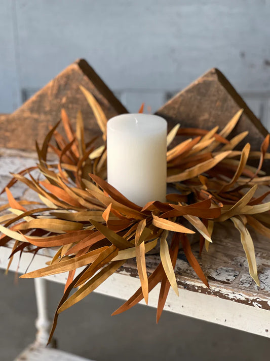 Shamble Grass Candle Ring | 18"