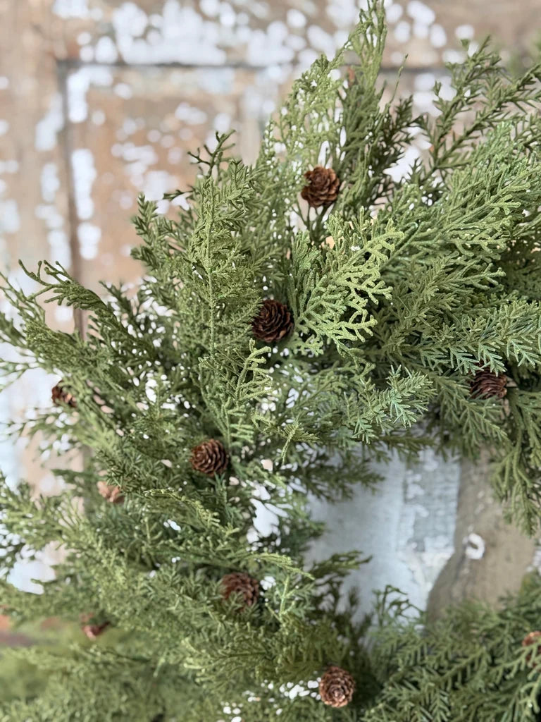 Sentiment Cedar Wreath | 24"