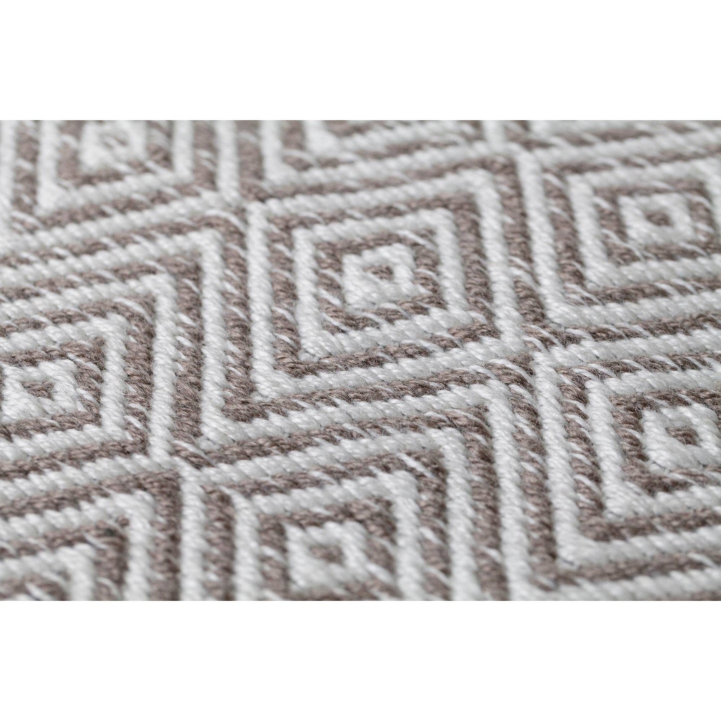 Olivia Outdoor / Indoor Rug: Sand / 2x3